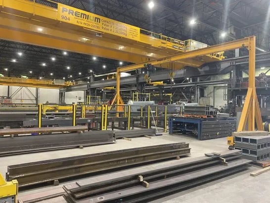 Grue-portique-Canam-800x600
